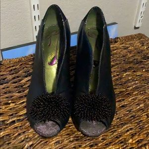 Poetic license black peep heels